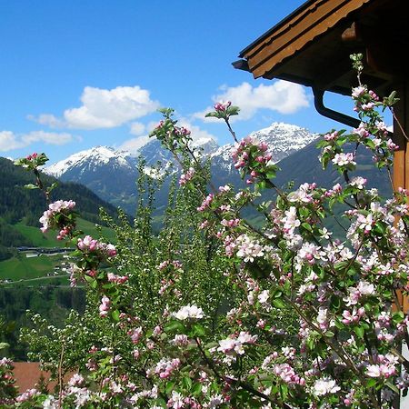Kehrerhof Hotel Ellbogen Exterior photo