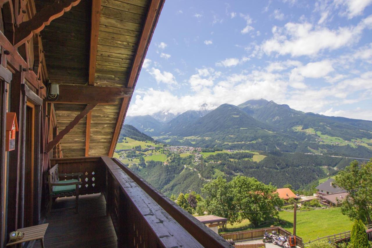 Kehrerhof Hotel Ellbogen Exterior photo